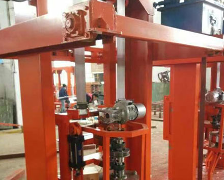 機(jī)械手鈍化車 機(jī)械手鈍化車